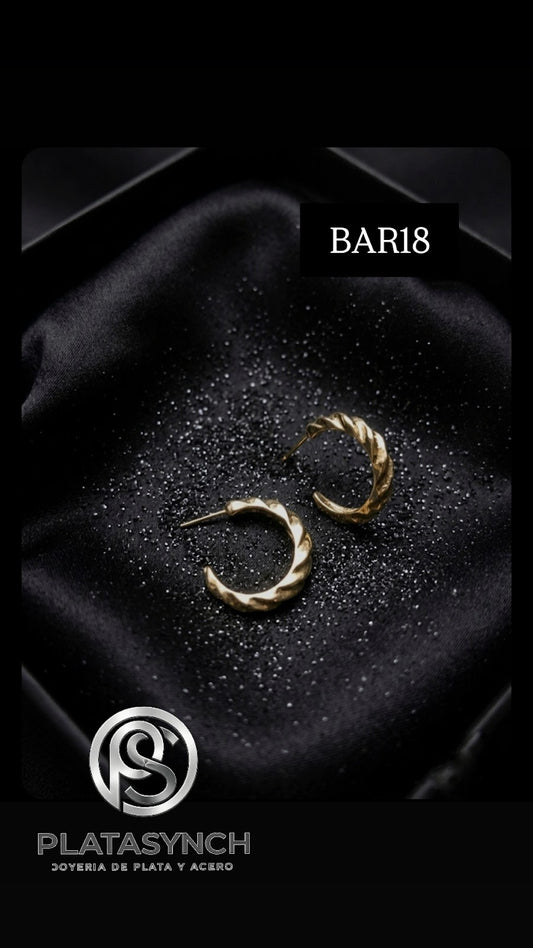 BAR18 - Aretes Brass dorado de palito torcido grueso