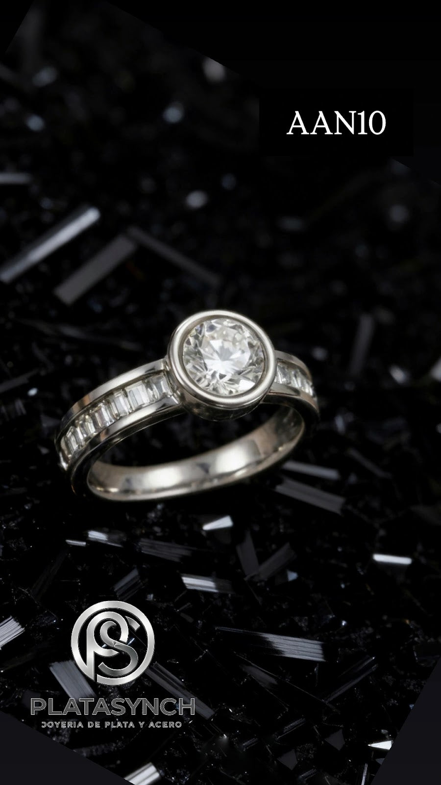 AAN10 - Anillo Acero plateado- piedra y de circoneas transtarentes